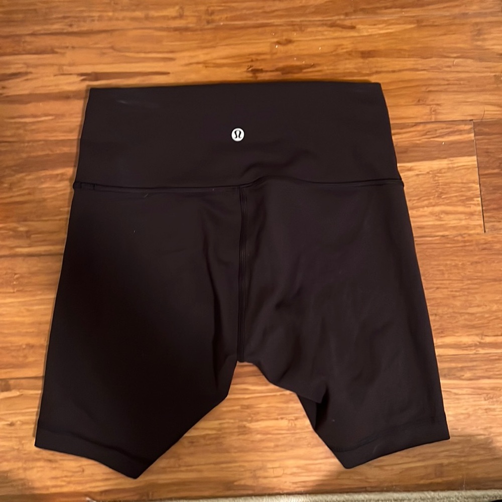 Lululemon biker shorts